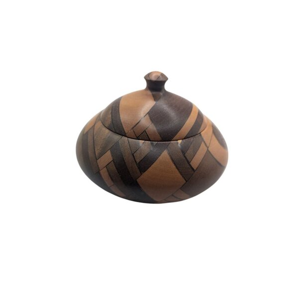 Intricately Handcrafted Wooden Decorative Lidded Bowl With Unique Zigzag Pattern - Picture 2 of 16